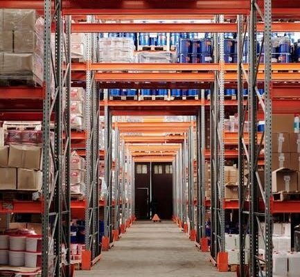 6 Essential Tips for Streamlining Your Warehouse Organization